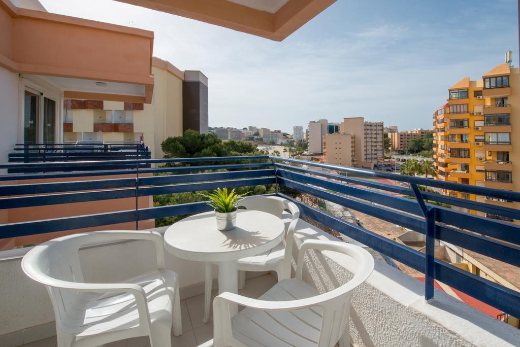 Apartamentos Calablanca Palmanova المظهر الخارجي الصورة