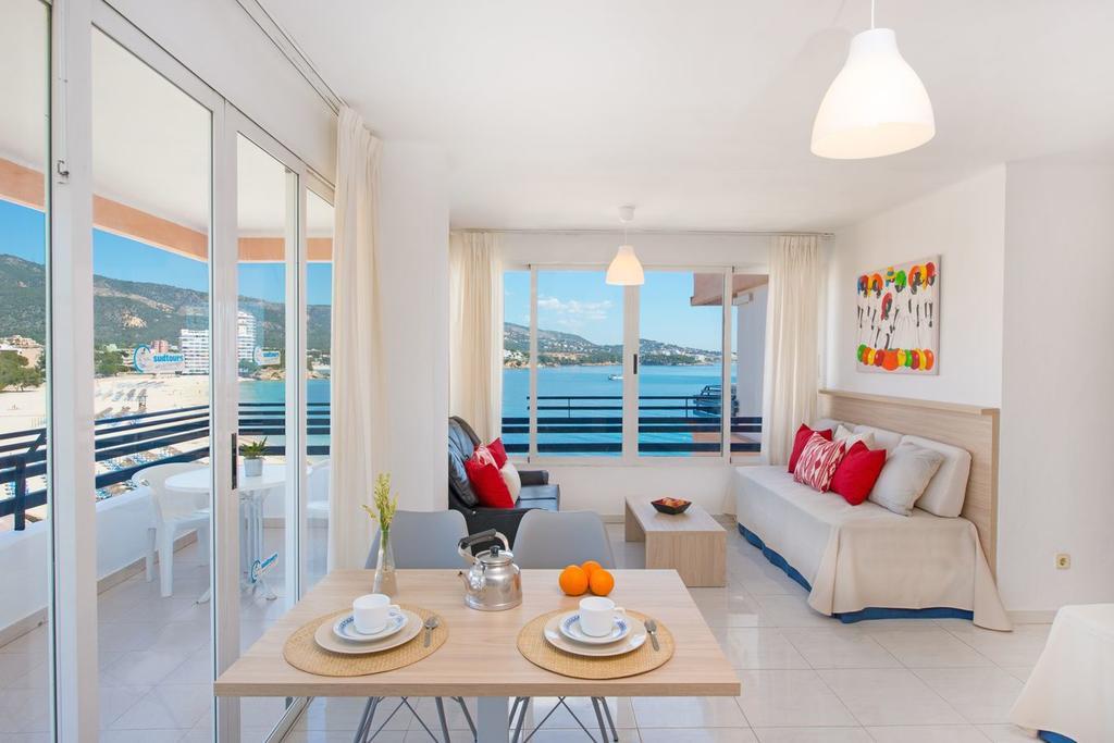 Apartamentos Calablanca Palmanova المظهر الخارجي الصورة