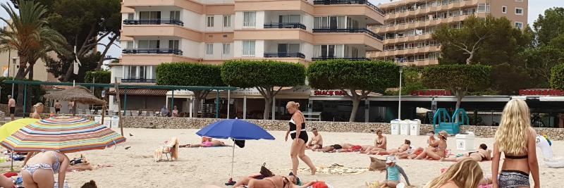 Apartamentos Calablanca Palmanova المظهر الخارجي الصورة